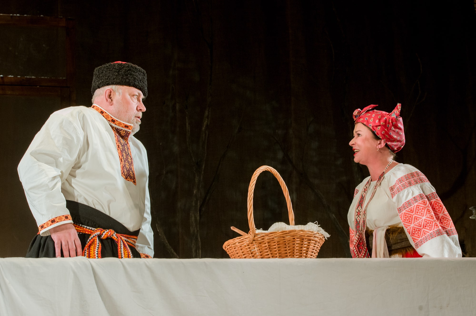 Жили были пес и волк