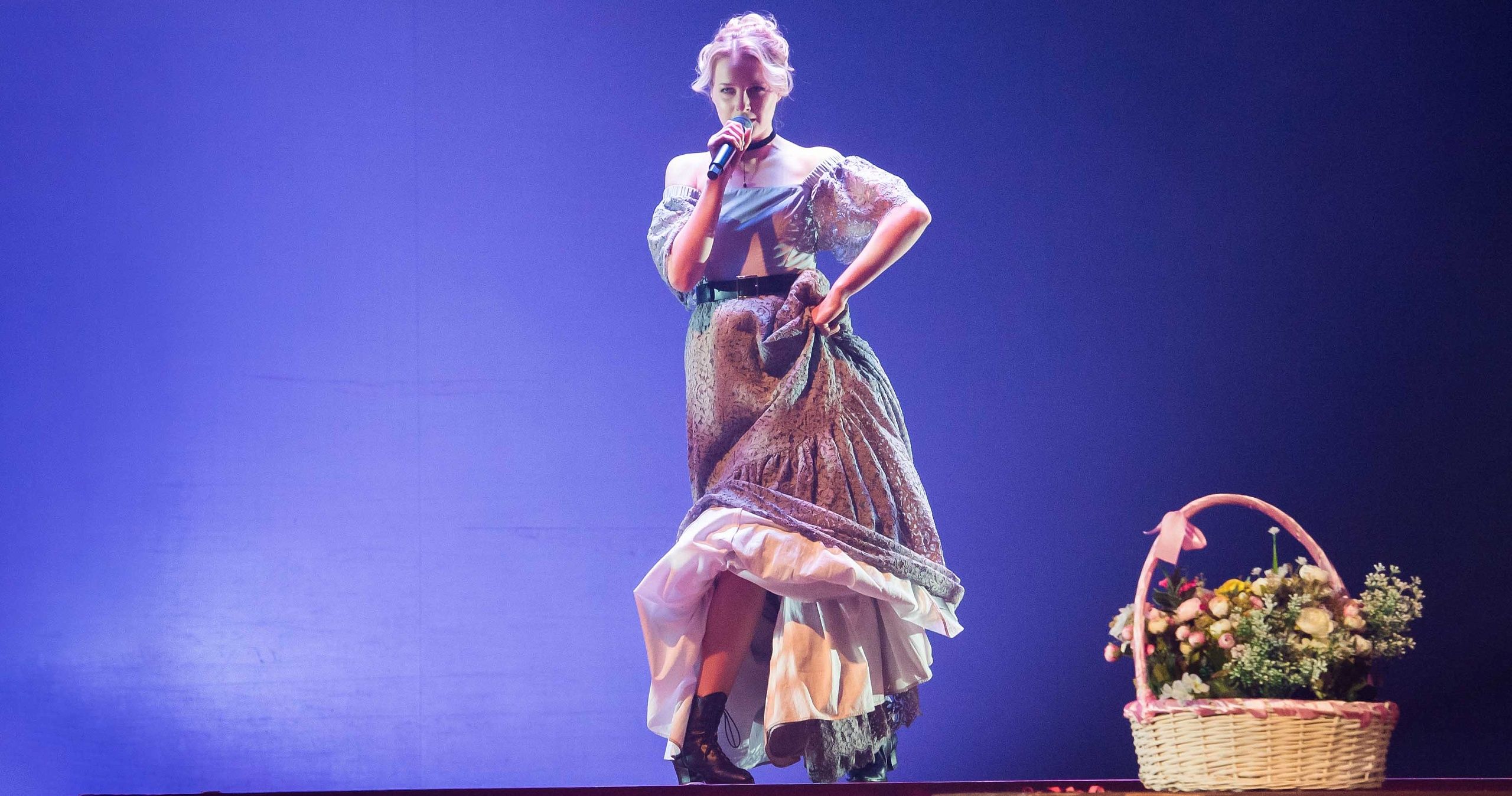 Собака на сене