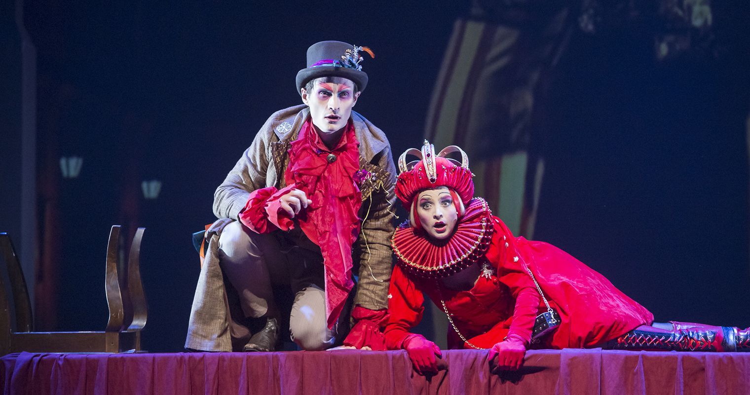 Алиса в стране чудес