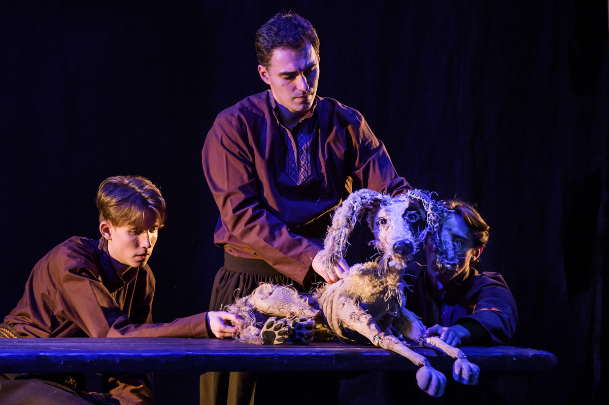 Жили были пес и волк