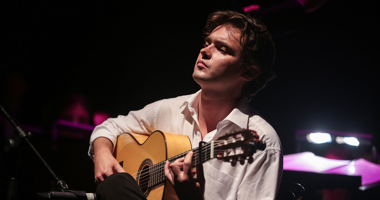 Свеча памяти