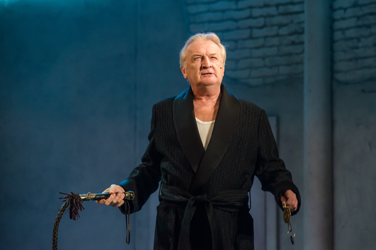 Свадьба Кречинского