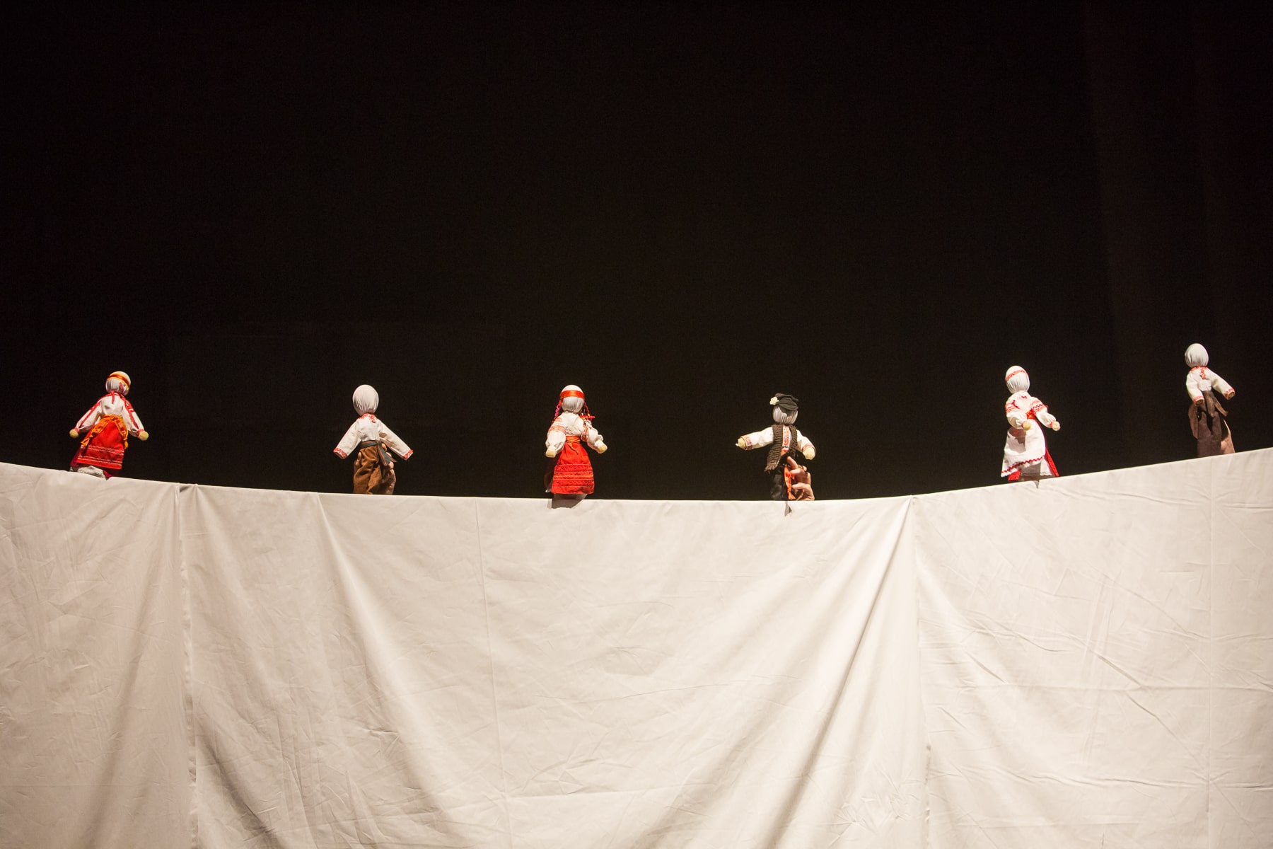 Жили были пес и волк