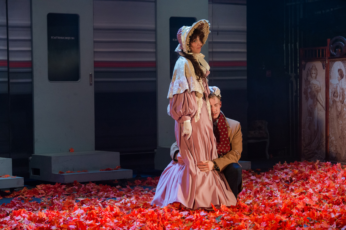 Женитьба. Почти по Гоголю