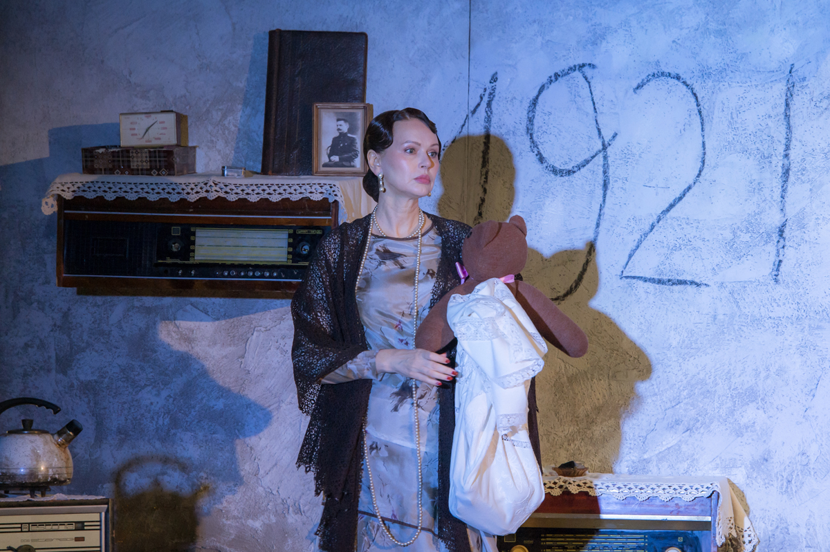 Бесконечный апрель