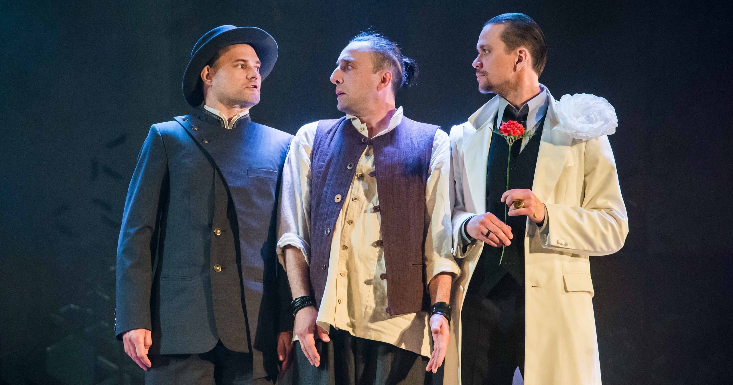 Собака на сене