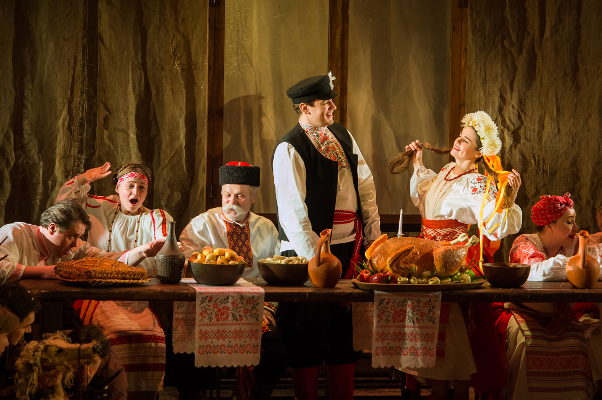 Жили были пес и волк