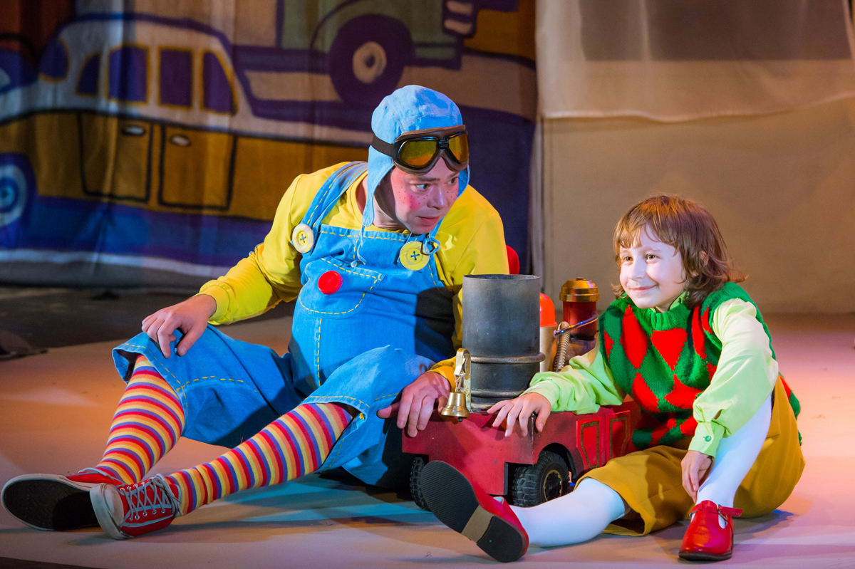 Малыш и Карлсон