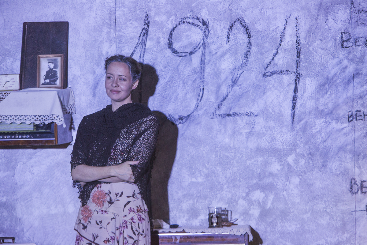 Бесконечный апрель