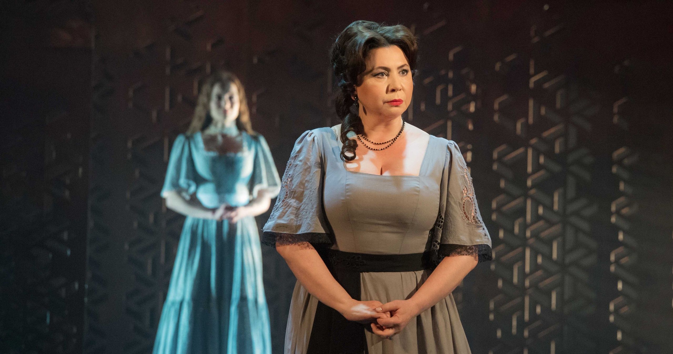 Собака на сене