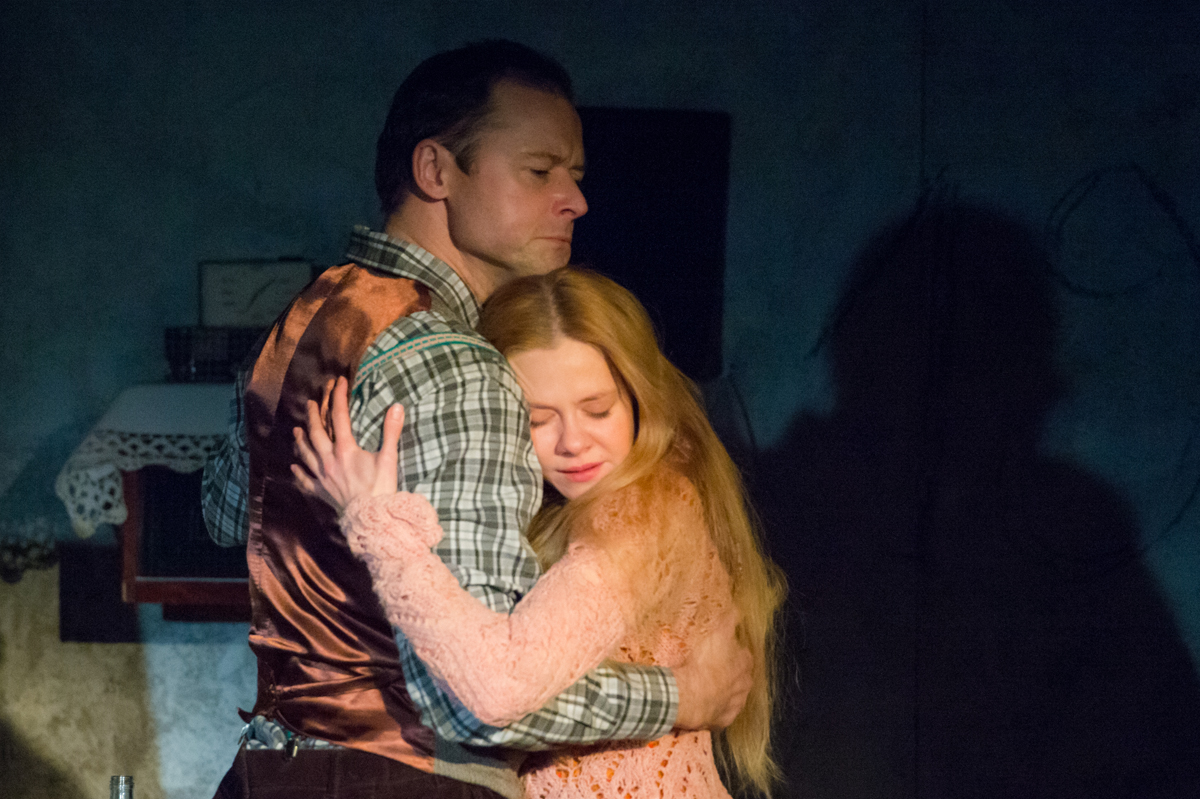 Бесконечный апрель