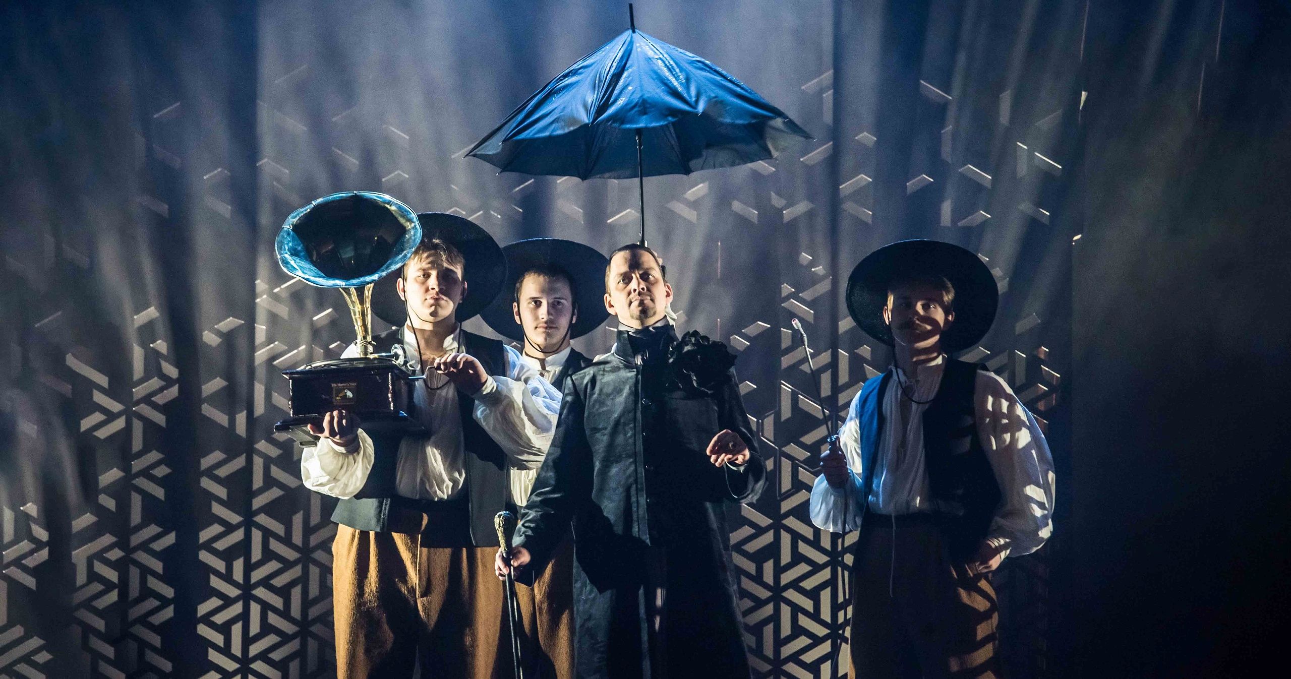 Собака на сене