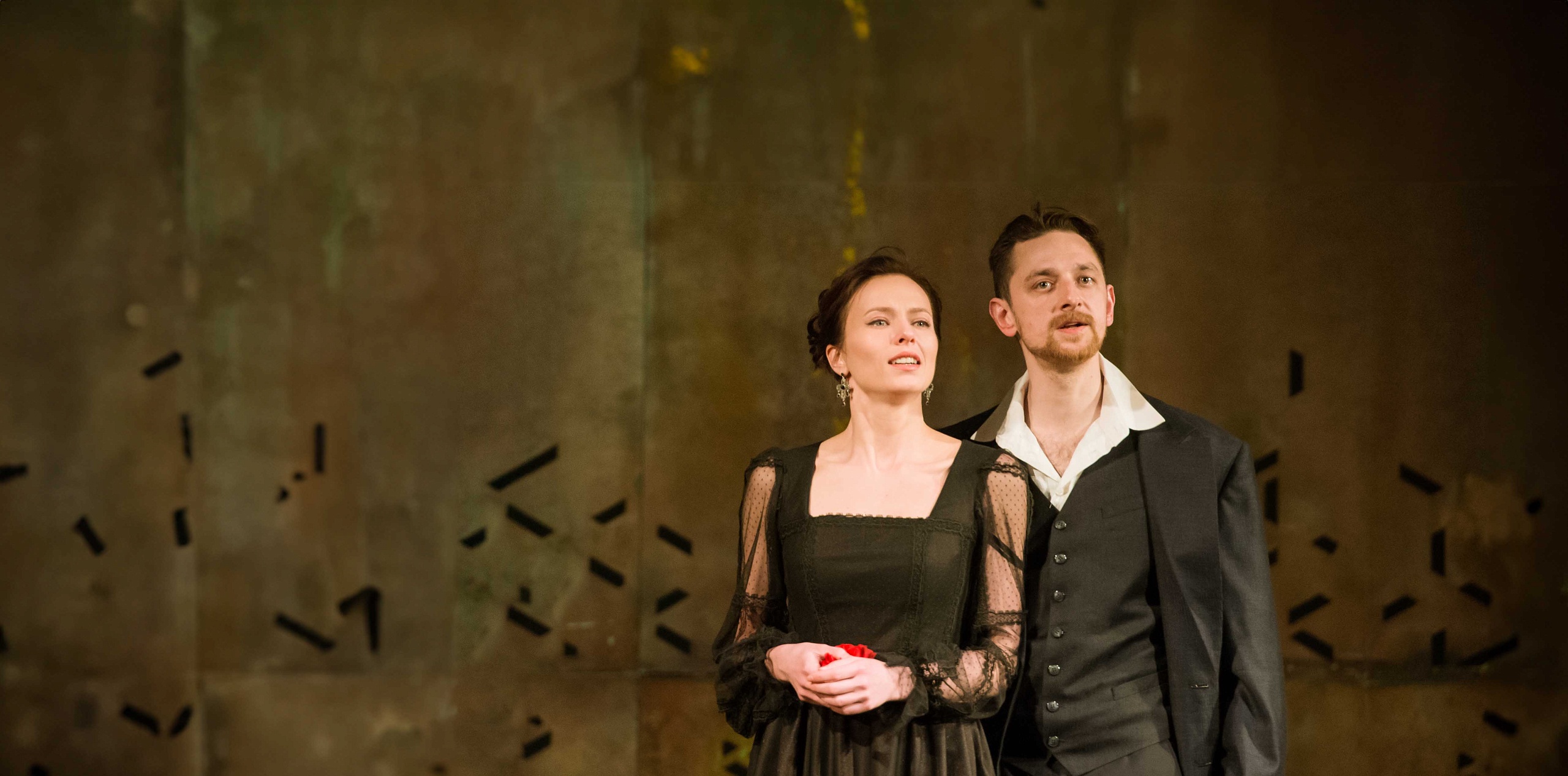 Собака на сене