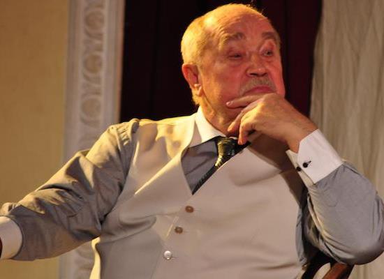 Виктор Шутов