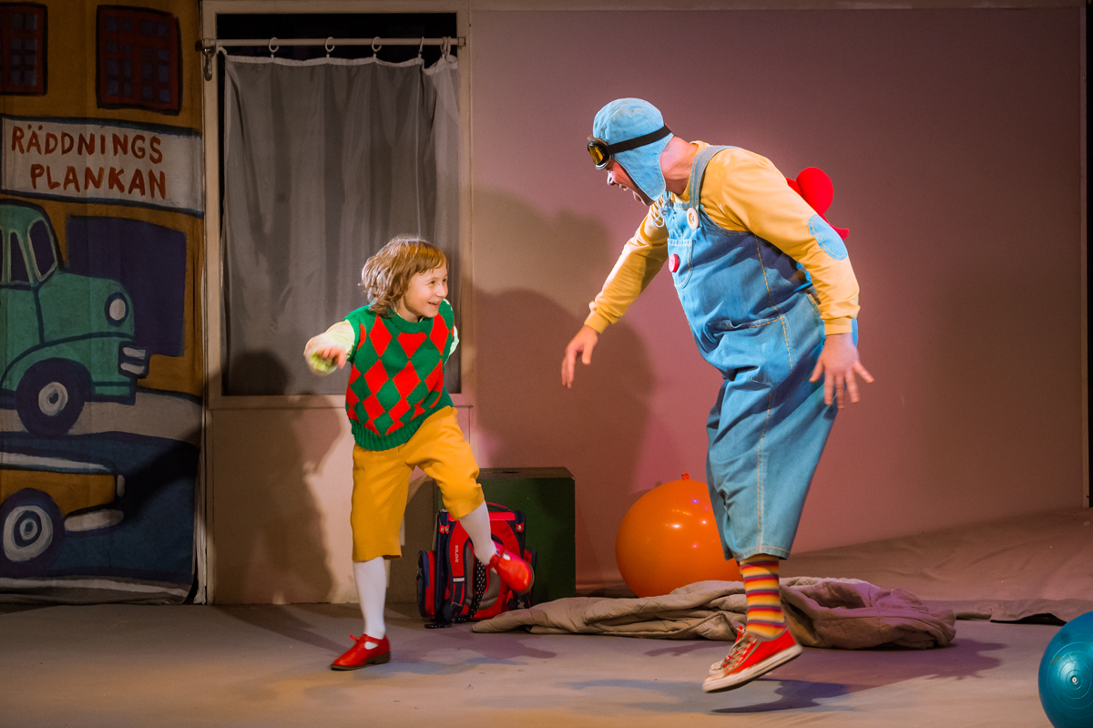 Малыш и Карлсон