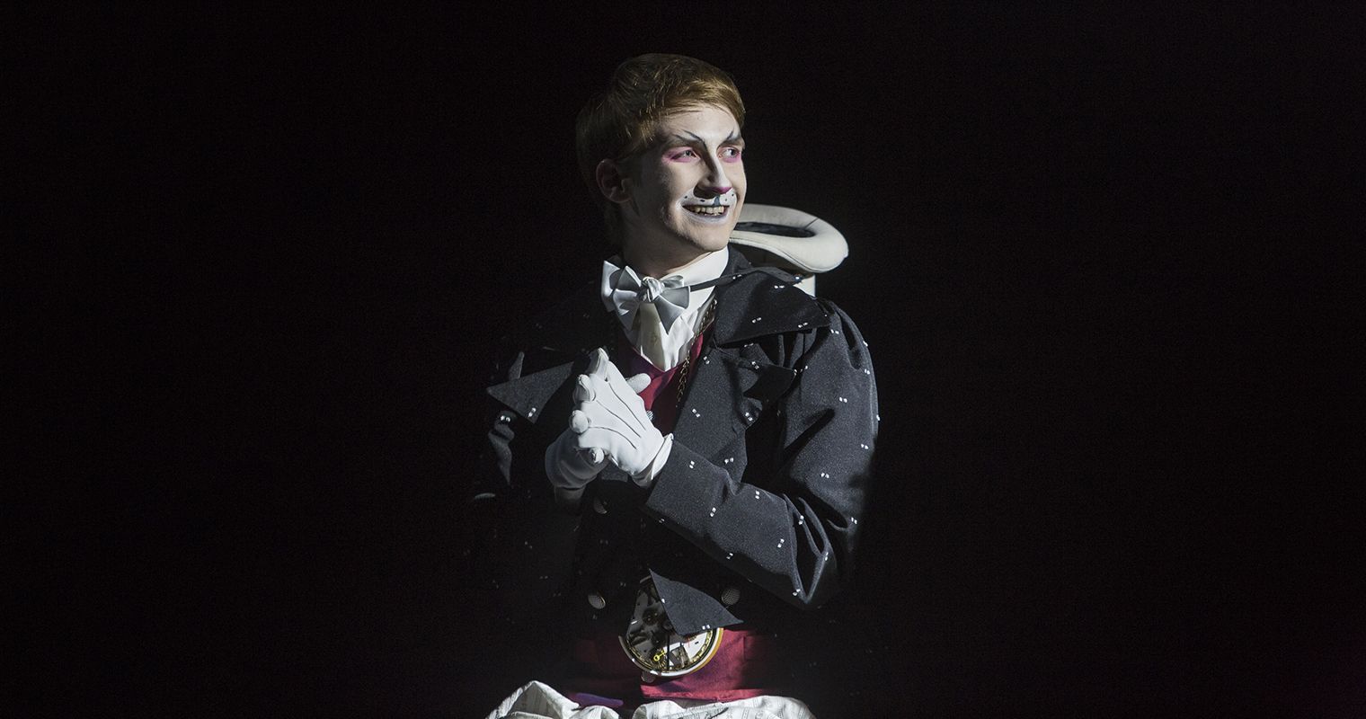 Алиса в стране чудес