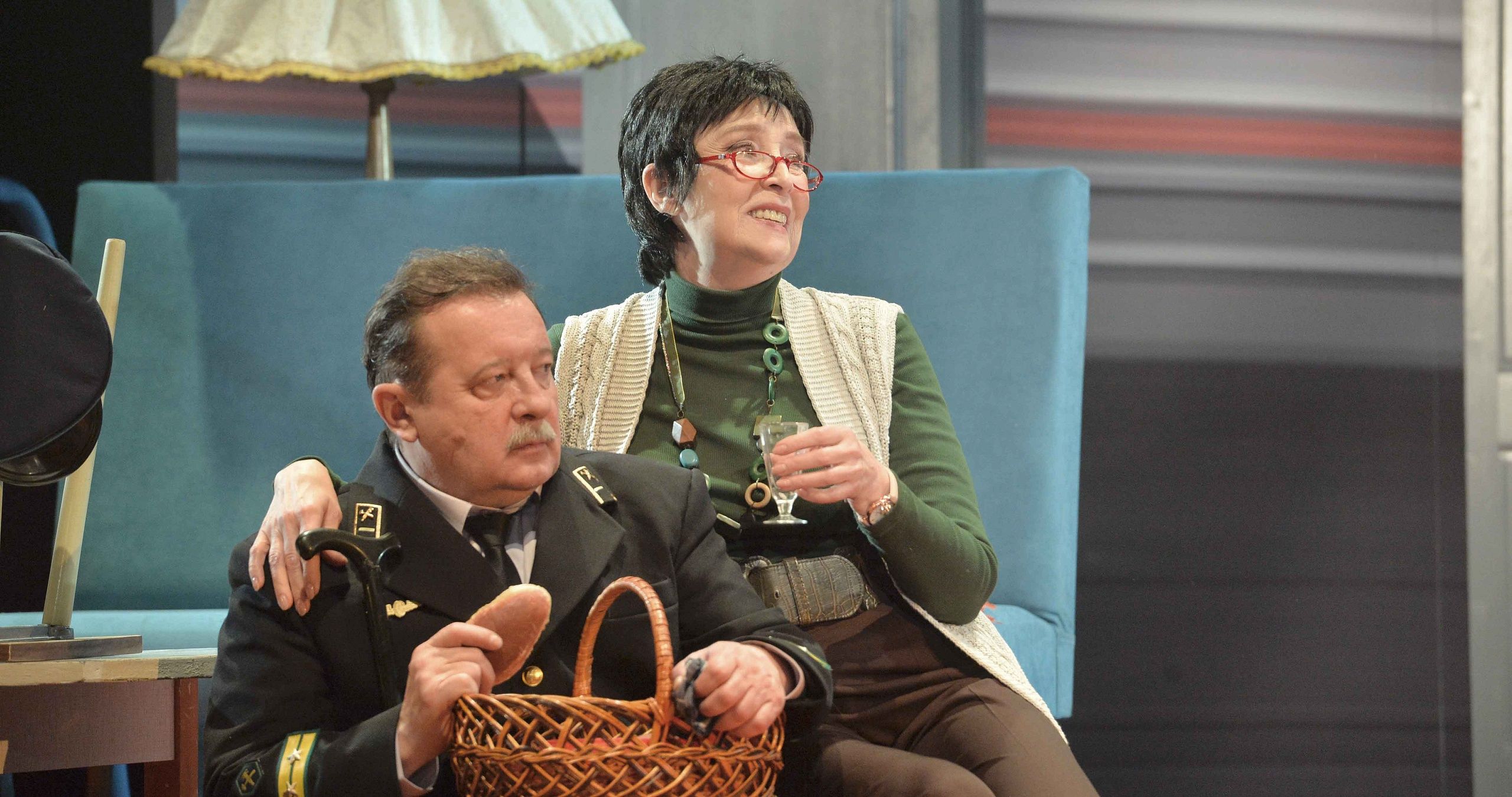 Женитьба. Почти по Гоголю