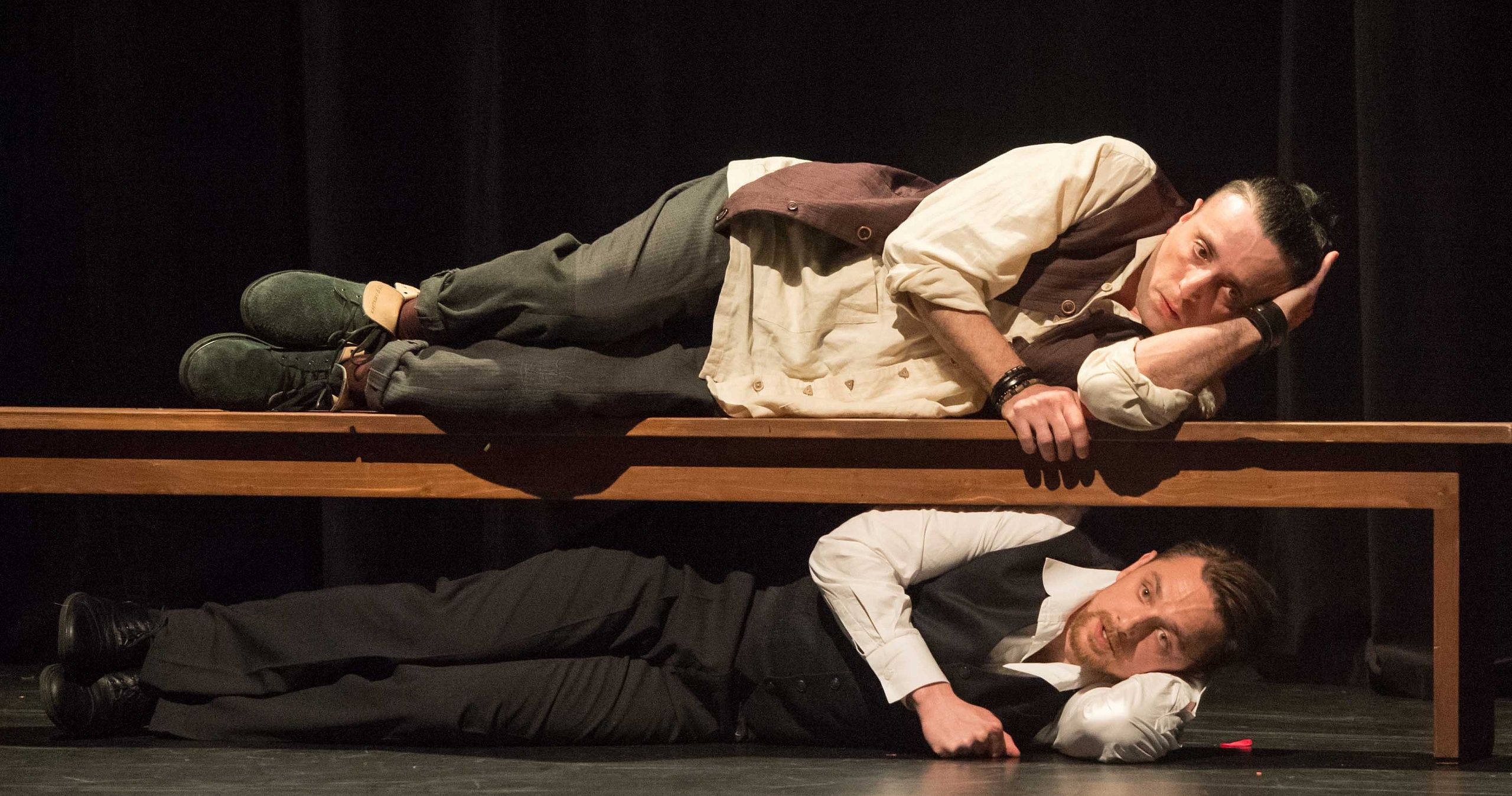 Собака на сене