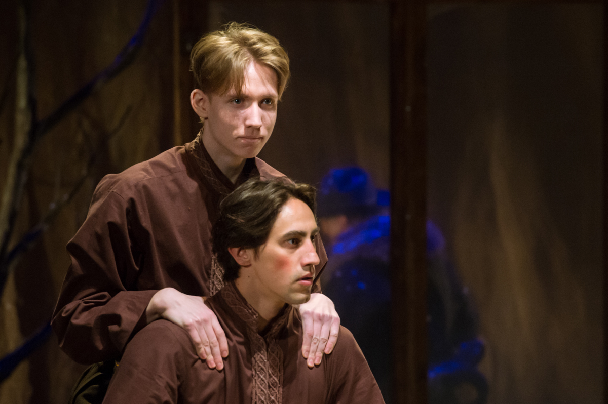 Жили были пес и волк